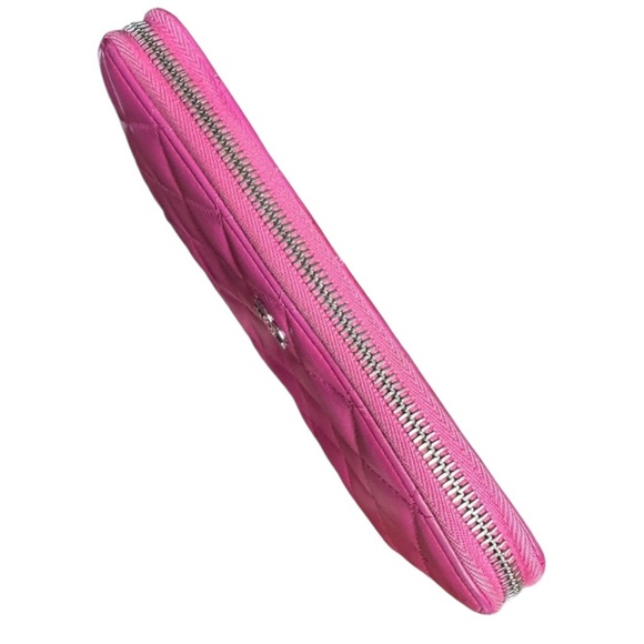 CHANEL Calfskin Matelasse CoCo Zip Around Wallet W/ COA - Picture 7 of 16